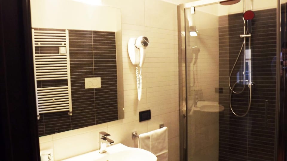 Bathroom, Bathroom