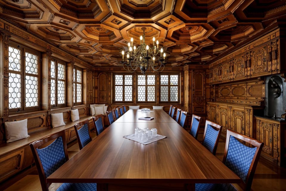 Meeting/conference room