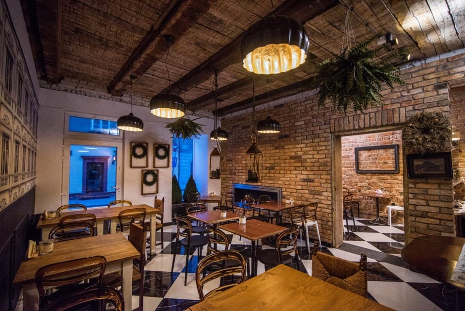 Restaurant/places to eat