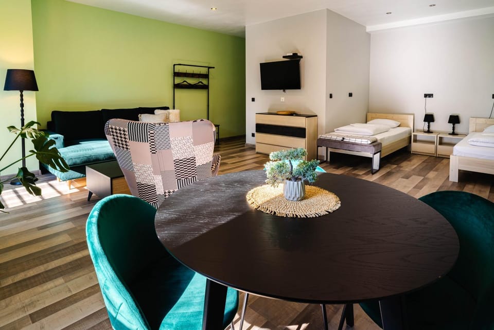 Tenis Park Advantage Bed and Breakfast in Poland