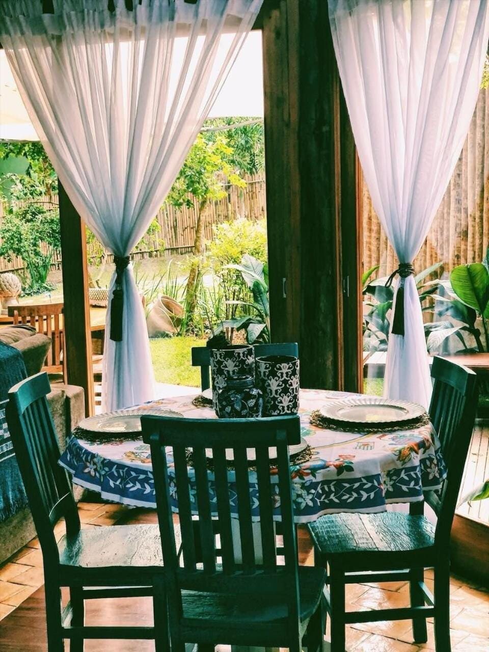 Casa Carmel, Charming, Nature, swimming pool in Búzios/RJ House in Armacao dos Buzios