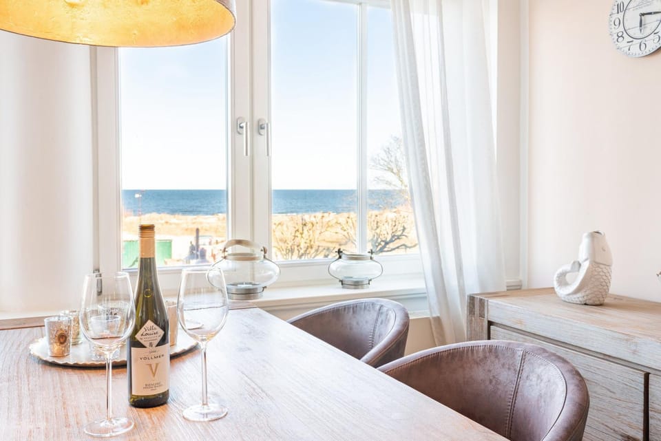 Dining area, Sea view