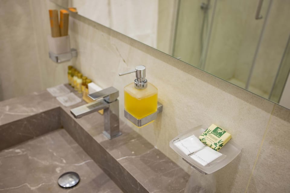 Domus Deorum Deluxe Bed and Breakfast in Naples