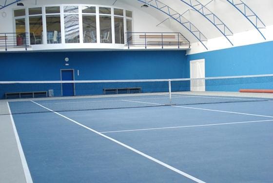 Tennis court
