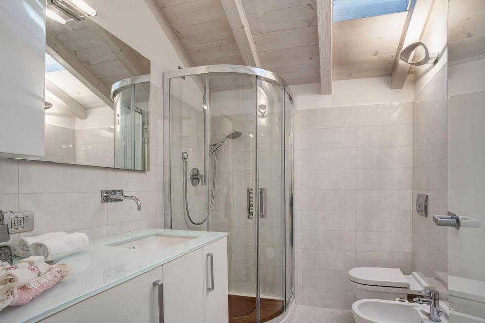 Bathroom, Living room