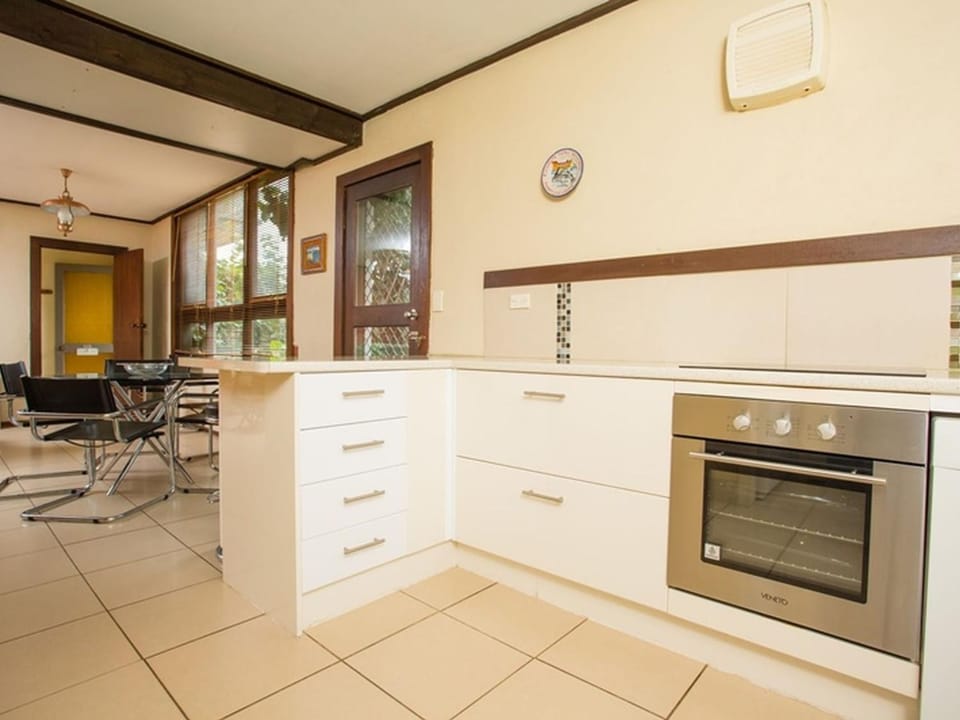 Banksia Seven House in Merimbula