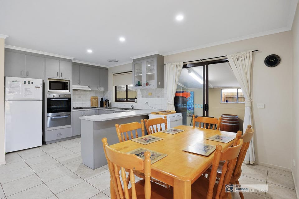 14 Lansell Road, Cowes House in Cowes