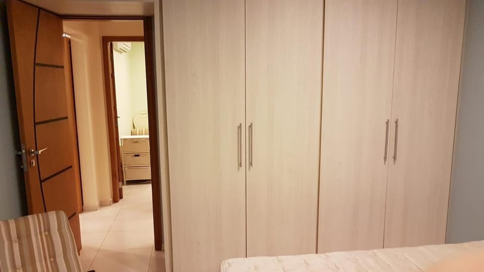 Bedroom, wardrobe