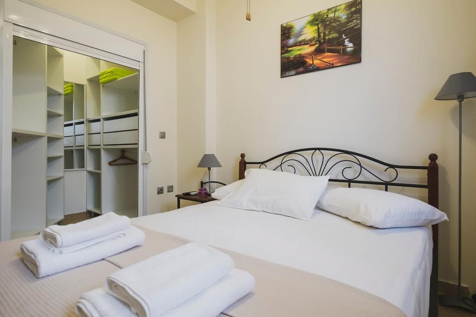 Modern Maisonette Apartment in Crete