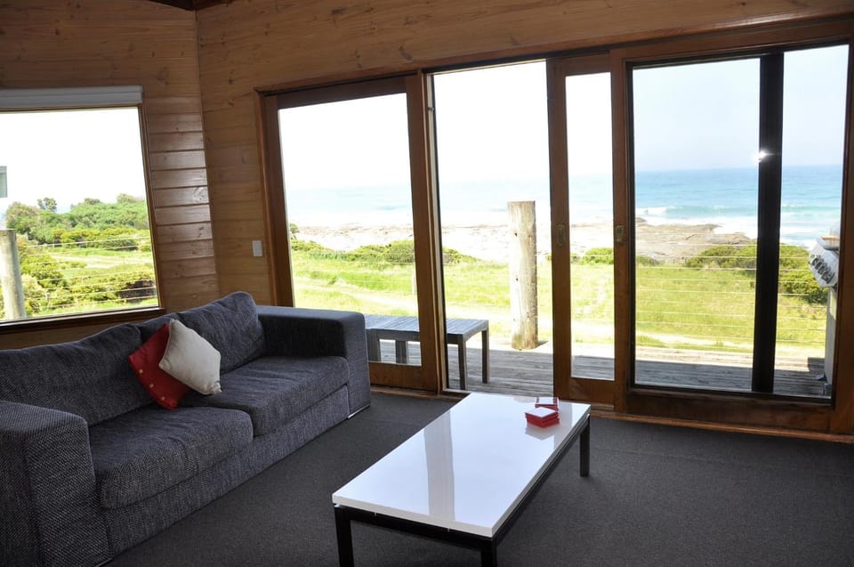 14 Steps House in Apollo Bay