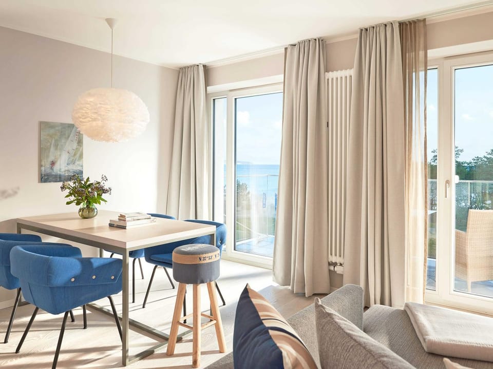 Living room, Seating area, Dining area, Sea view