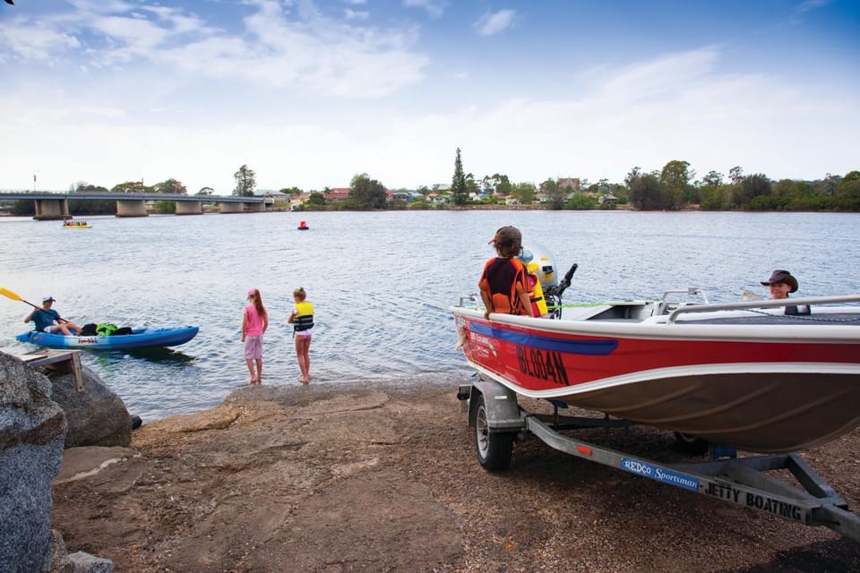 Activities, Fishing, On site, Area and facilities, Sports