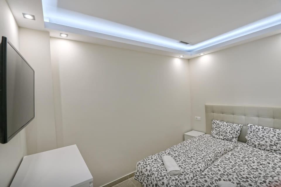 TV and multimedia, Bedroom