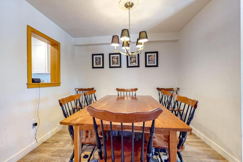 37 Partridge Woods Apartment in Glen
