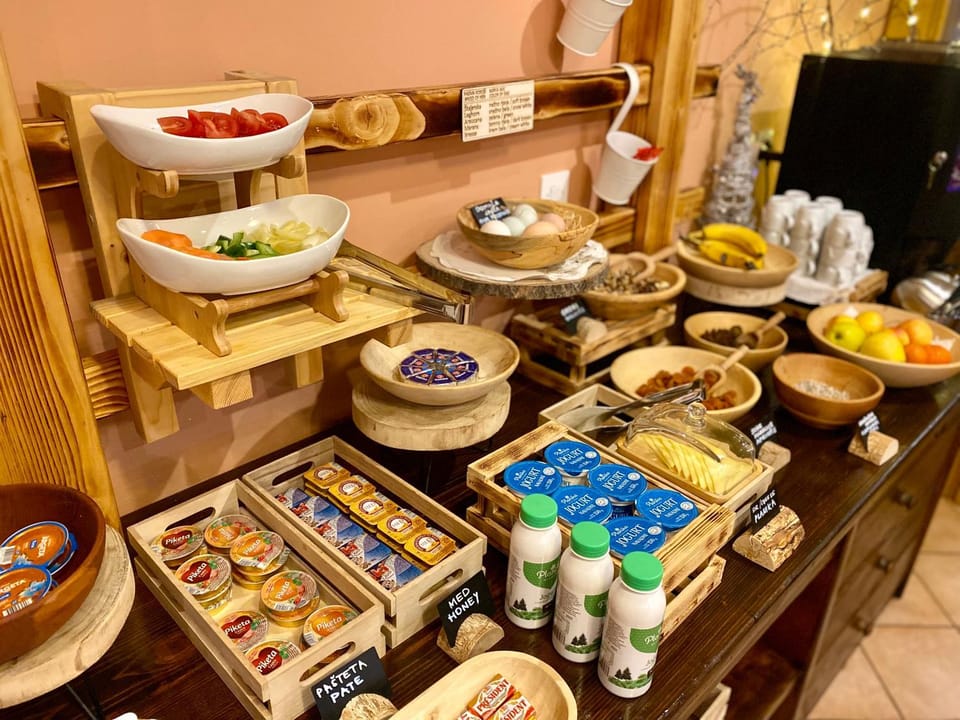 Food and drinks, Food, Buffet breakfast