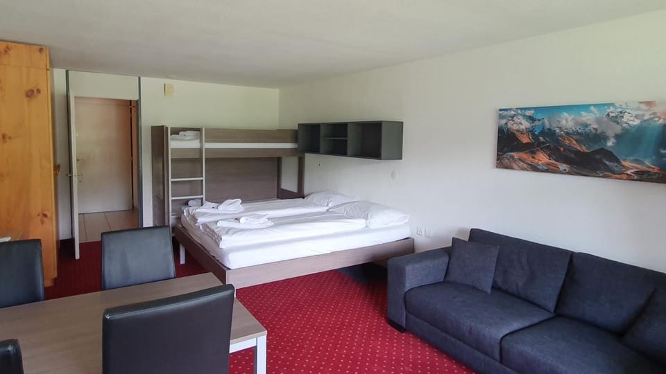 Living room, Bedroom