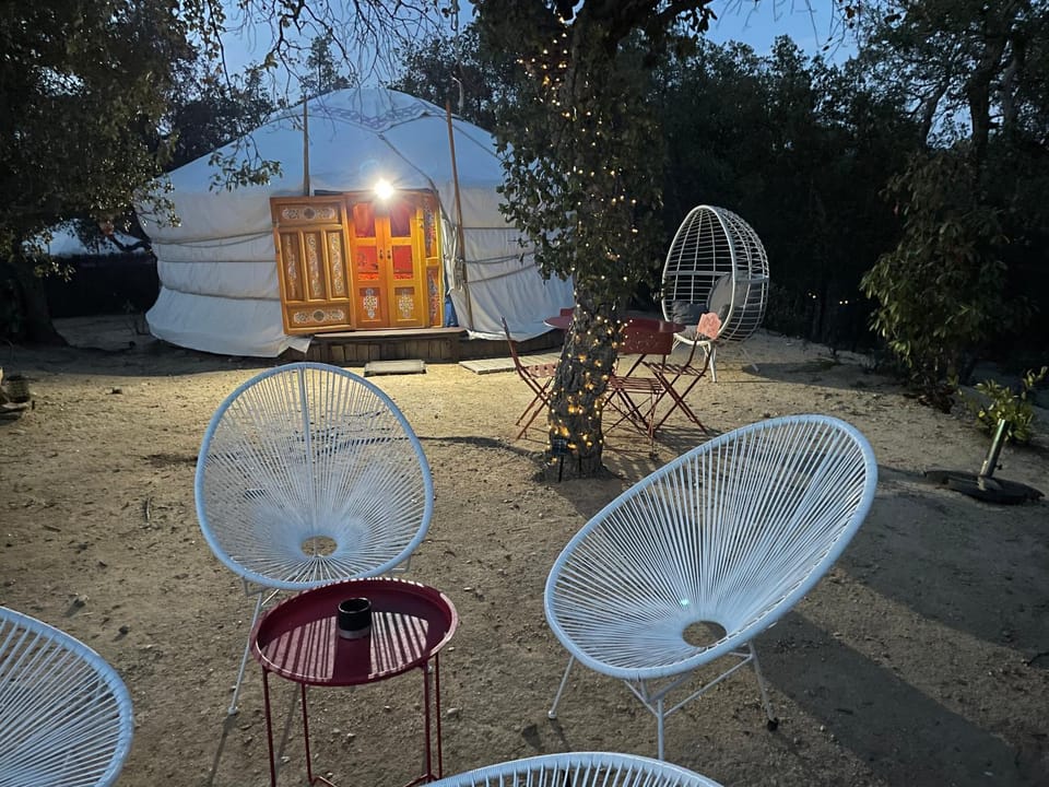 Au Soleil Mongol Bed and Breakfast in Argeles-sur-Mer