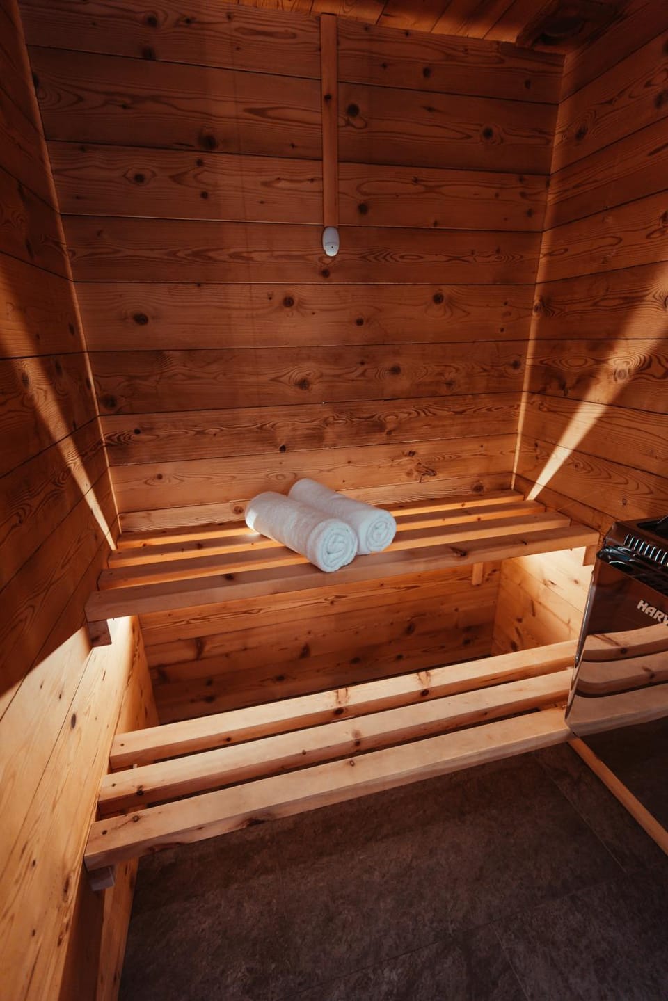Sauna, towels