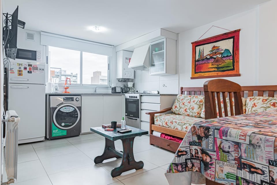 Kitchen or kitchenette, Living room, Seating area