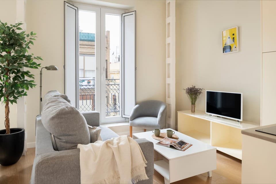 TV and multimedia, Living room, Seating area