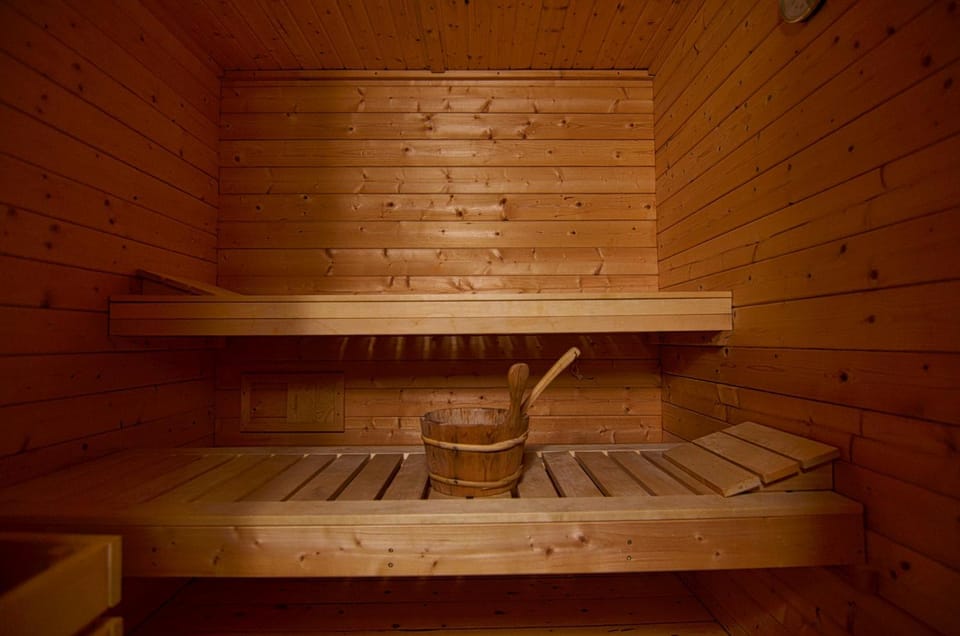 Sauna, Spa and wellness centre/facilities