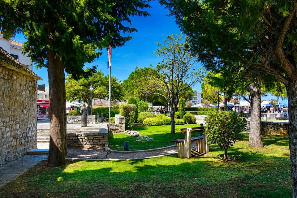 Nearby landmark