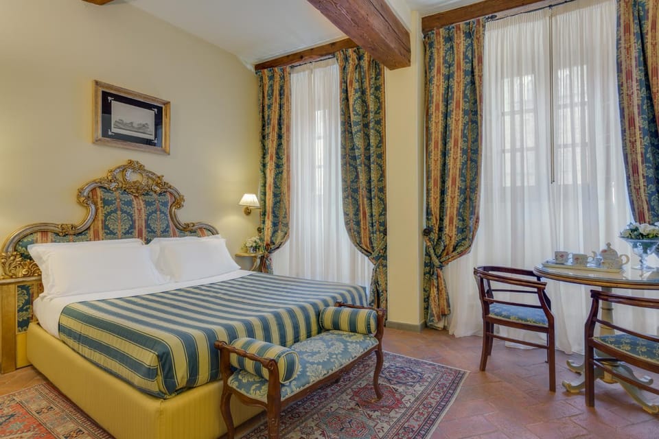 TV and multimedia, Coffee/tea facilities, Bedroom, City view, Italian breakfast