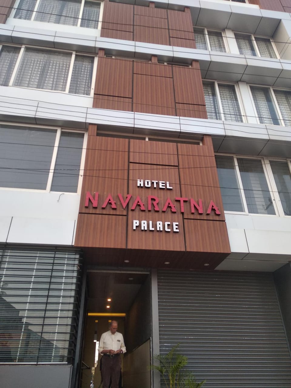 Navaratna Palace Hotel in Karnataka
