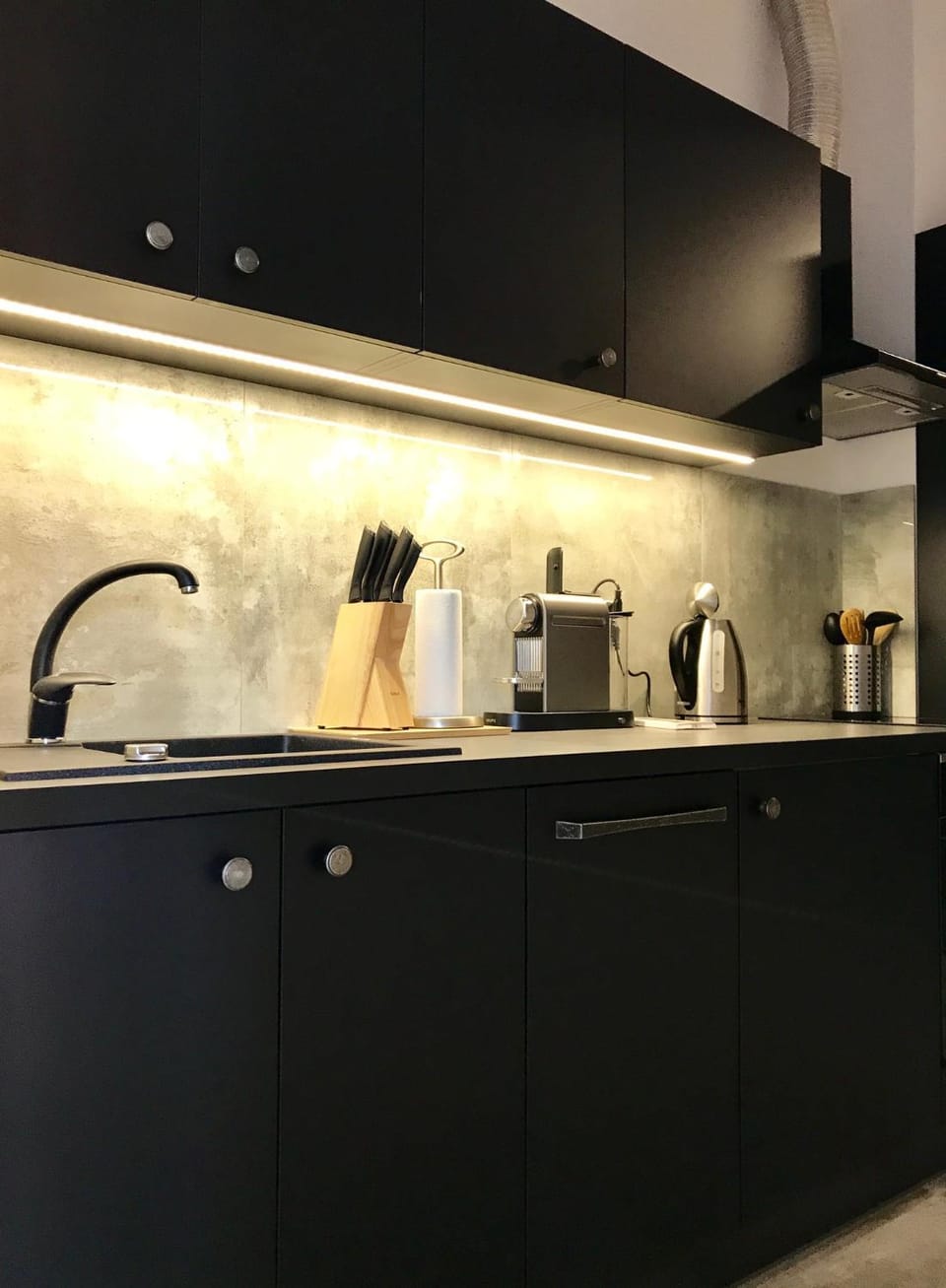Coffee/tea facilities, Kitchen or kitchenette
