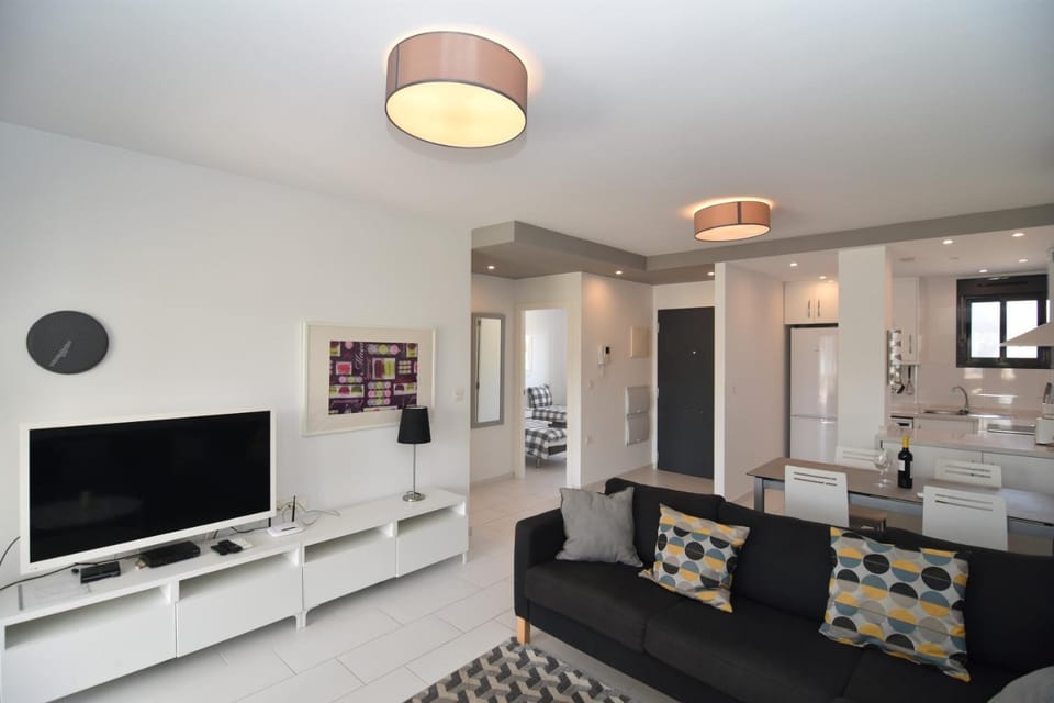 Oasis Beach VI South facing pool view La Zenia Apartment in Vega Baja del Segura