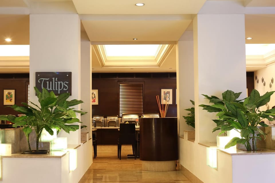 Restaurant/places to eat, Coffee/tea facilities