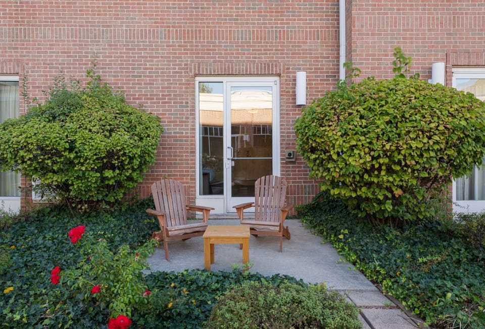 Inner courtyard view