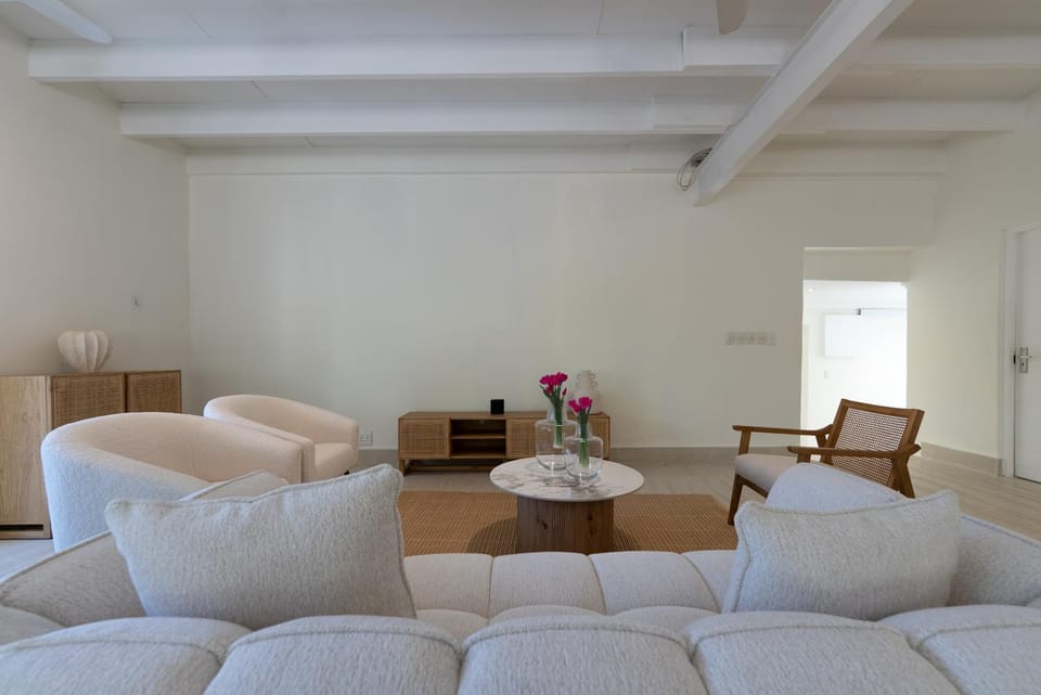 L X I Camps Bay Bed and Breakfast in Camps Bay