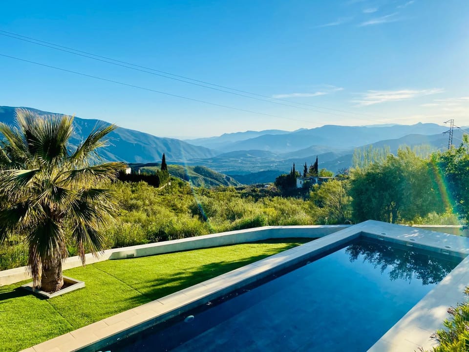 Natural landscape, Garden, Garden view, Mountain view, Pool view, Swimming pool
