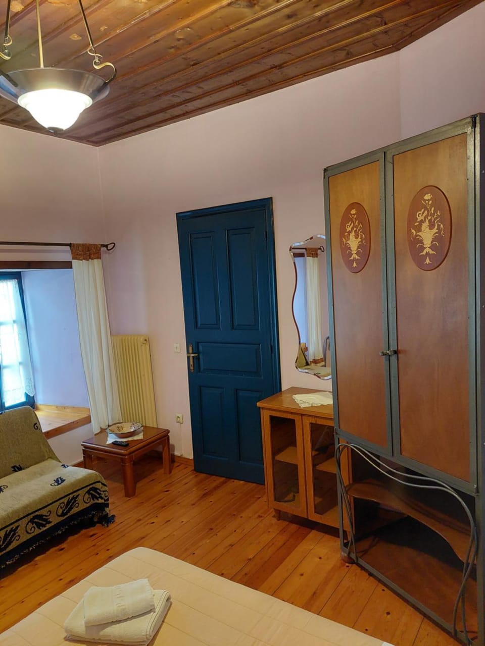 Decorative detail, Bedroom, wardrobe