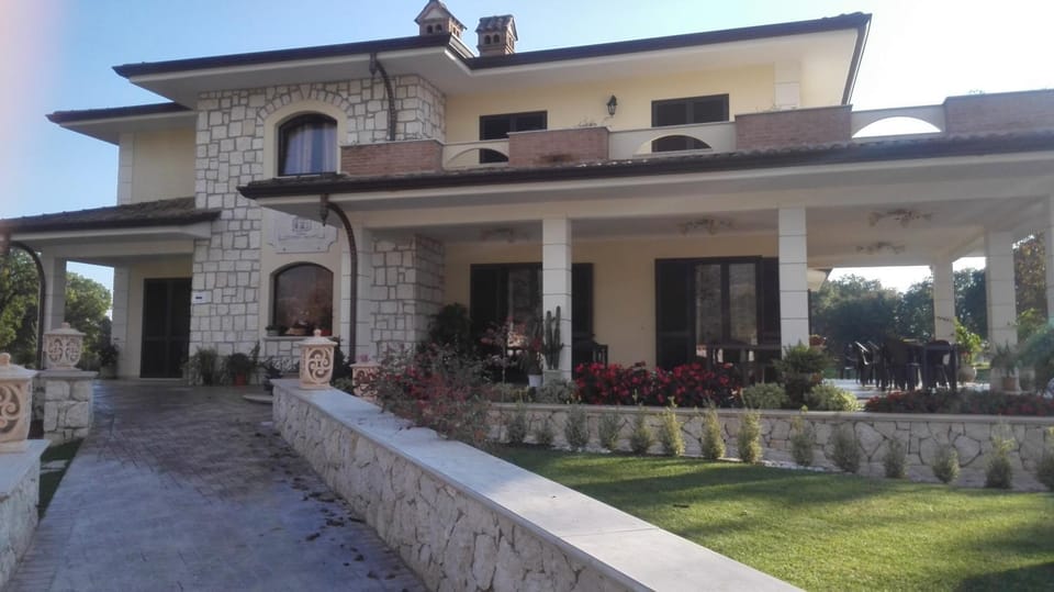 Property building, Garden