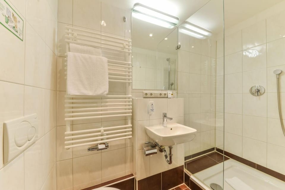 Gasthaus Pillhofer Bed and Breakfast in Nuremberg