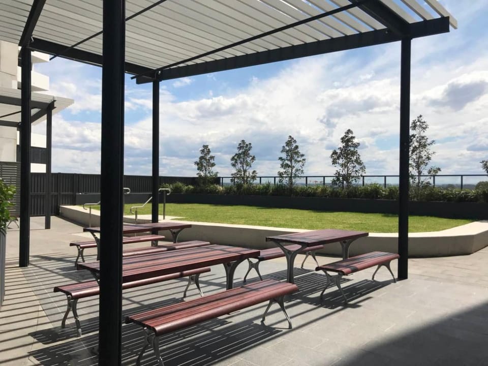 Luxury Apt with 2BR plus 2Bath Apartment in Sydney