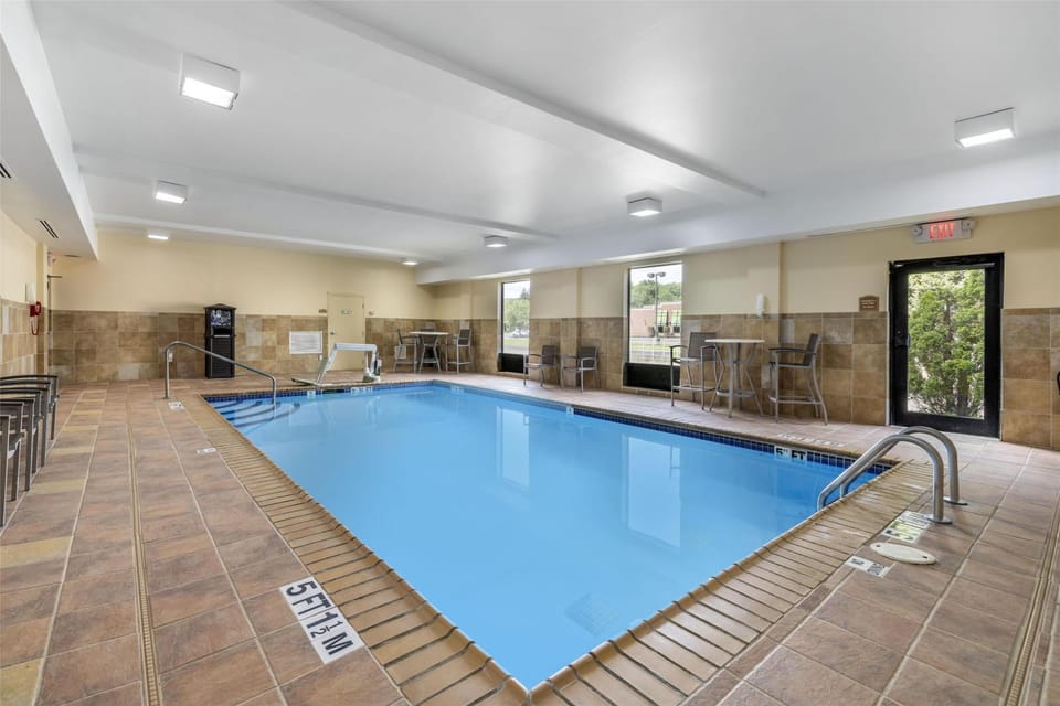 Pool view, Swimming pool