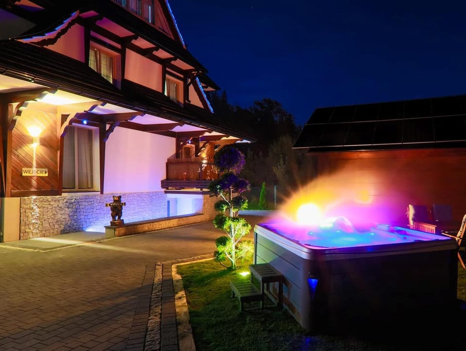 Hot Tub