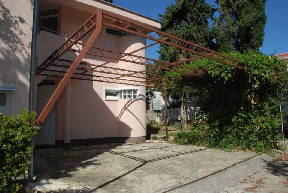 Property building, Facade/entrance, Other