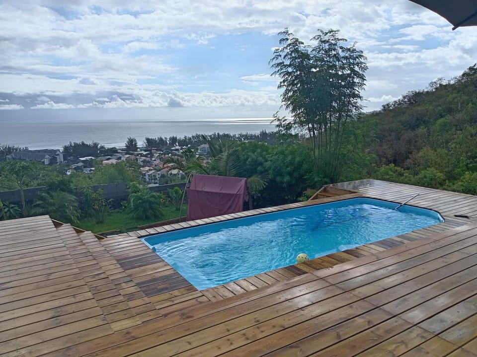 Day, Natural landscape, Swimming pool