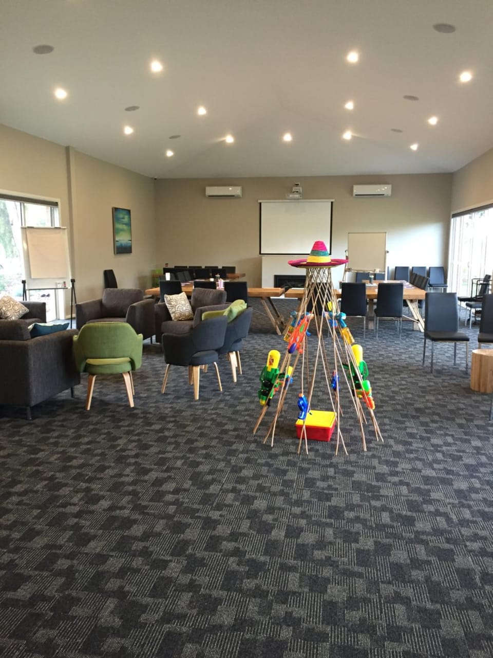 Business facilities, Banquet/Function facilities, Meeting/conference room