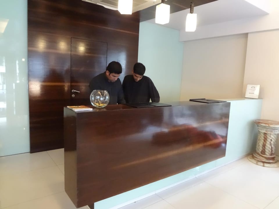Staff, Lobby or reception