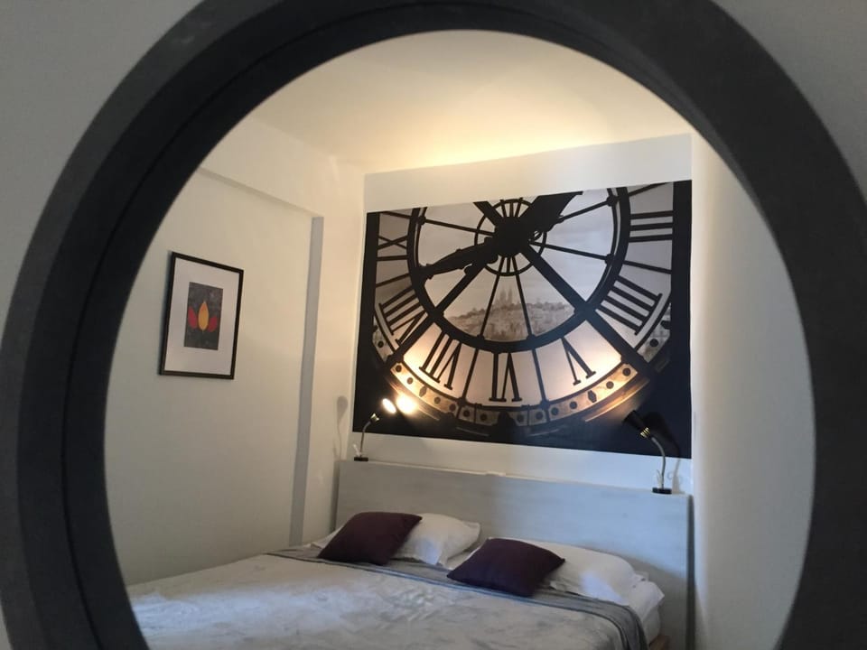 Skiing, Photo of the whole room, Decorative detail, Decorative detail