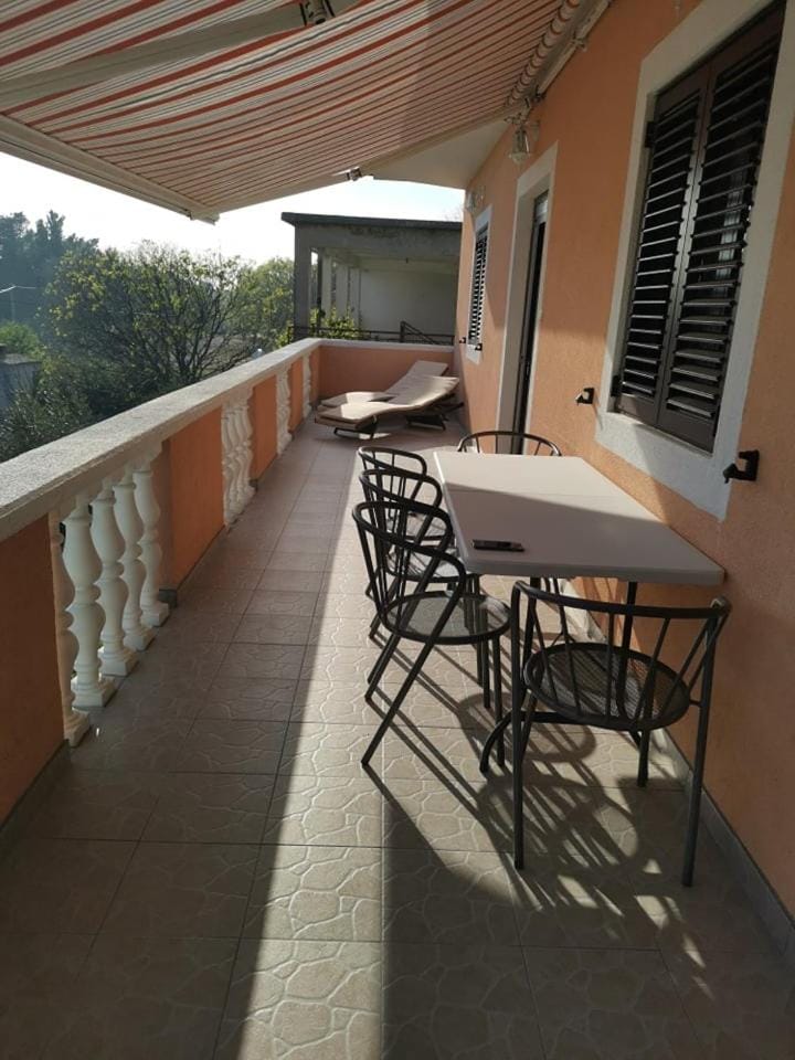 Apartmani Spomenka Apartment in Seline