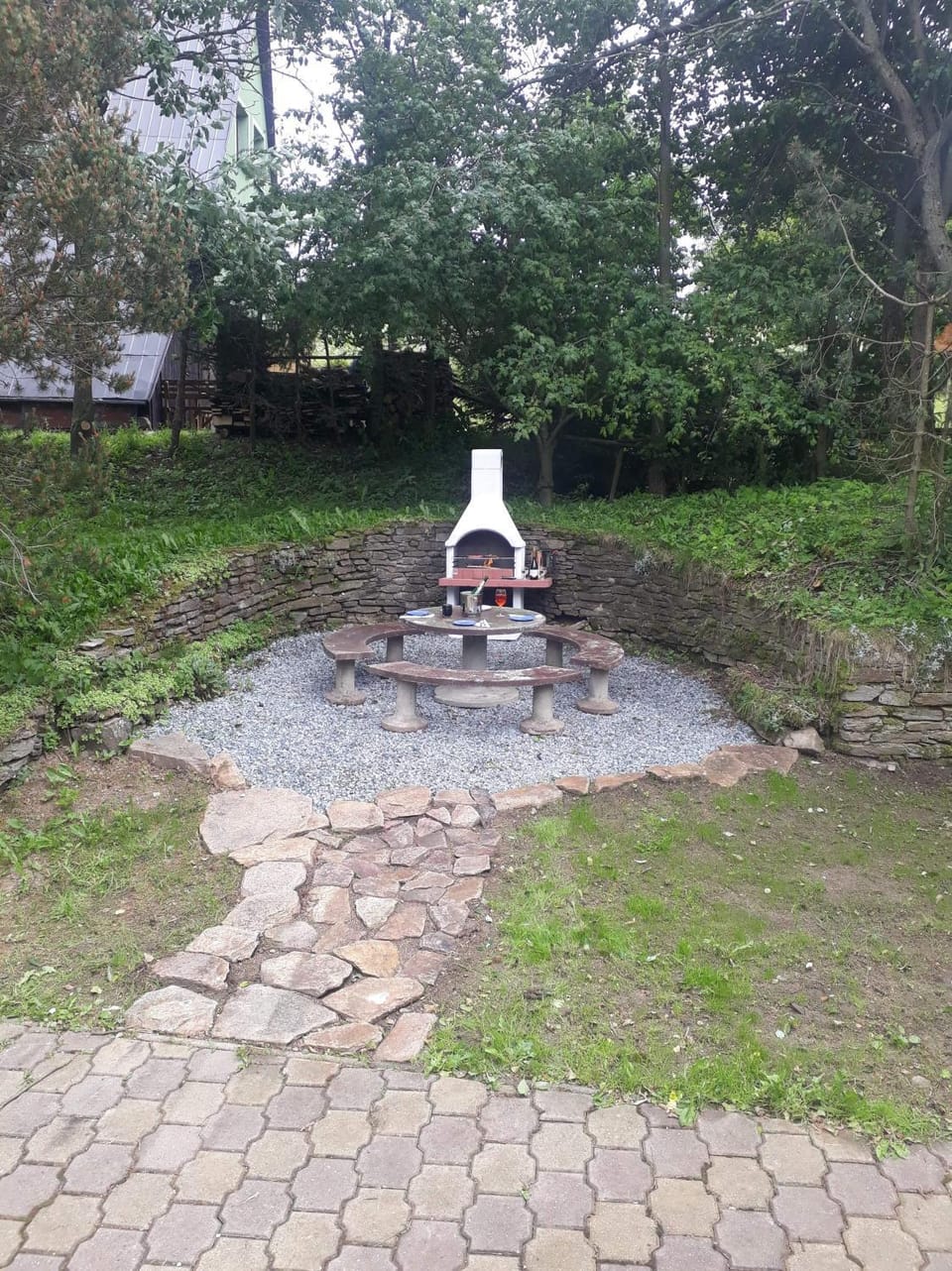 BBQ facilities, flat iron