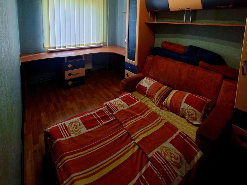 Трёхкомнатные апартаменты Apartment in Dnipropetrovsk Oblast