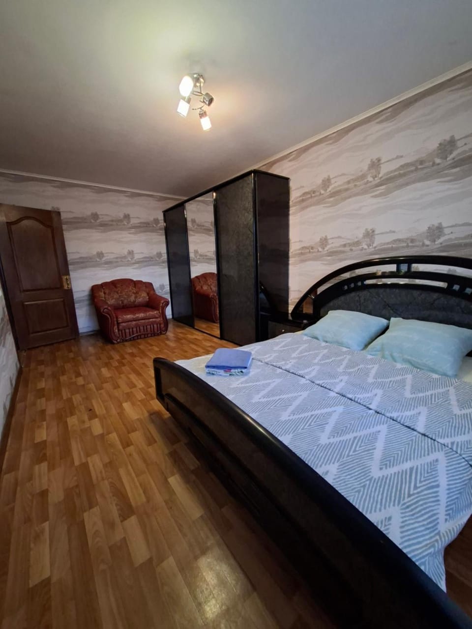 Трёхкомнатные апартаменты Apartment in Dnipropetrovsk Oblast