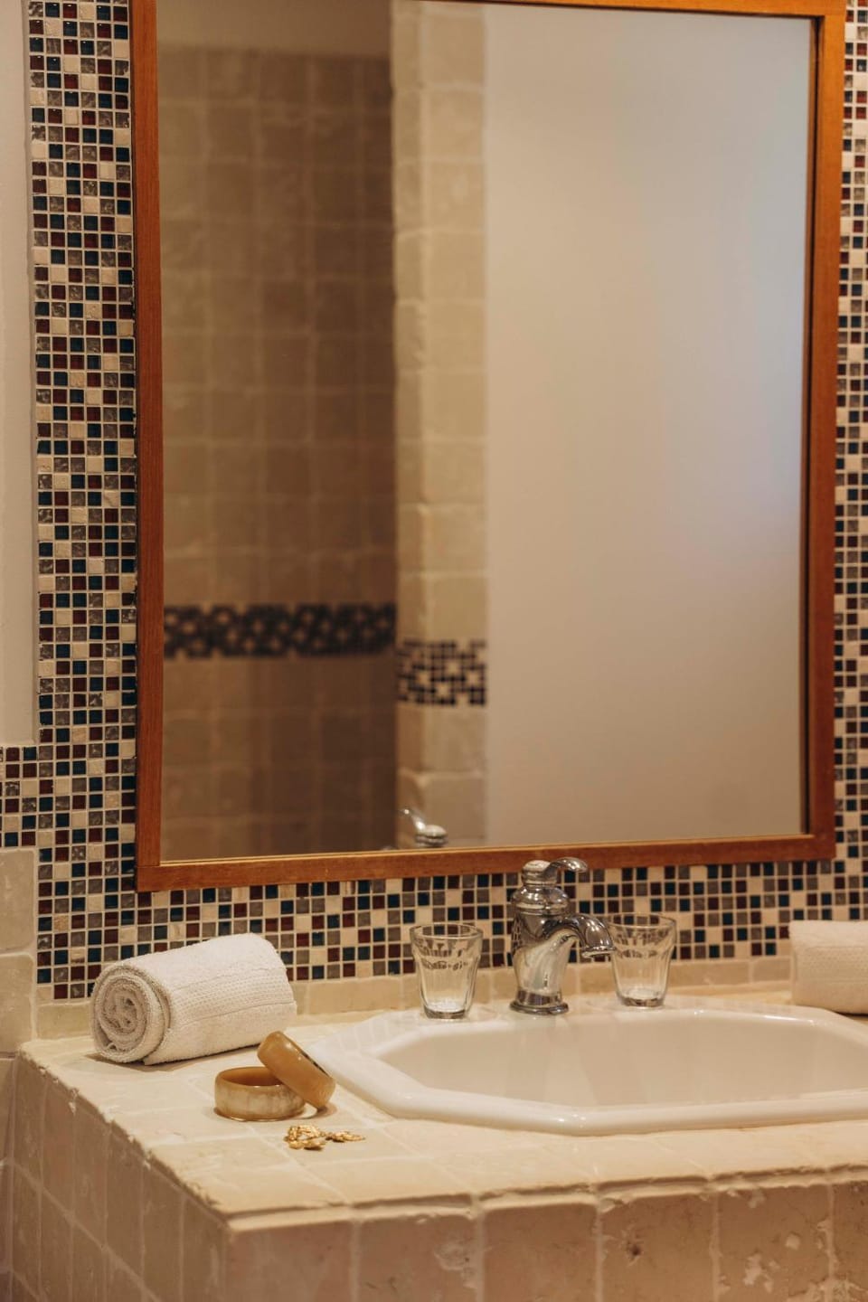 Bathroom, towels